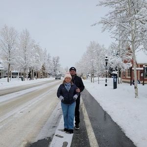 Meet your Posher, Evangelista edith